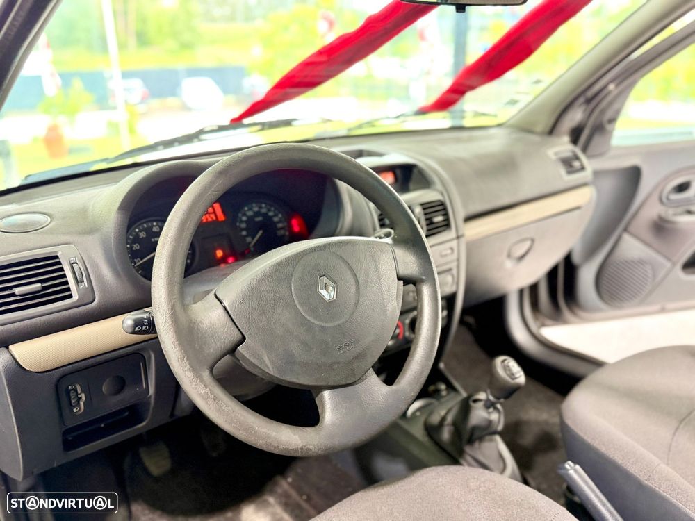 Renault Clio 1.5 dCi S - 9