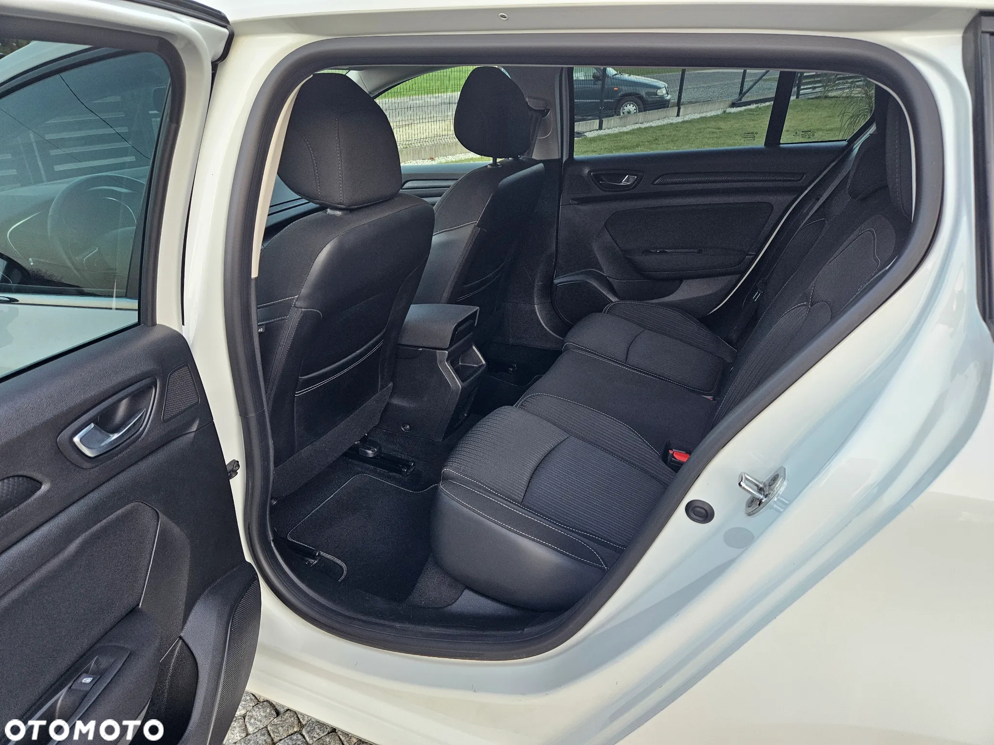 Renault Megane 1.5 dCi Zen - 14
