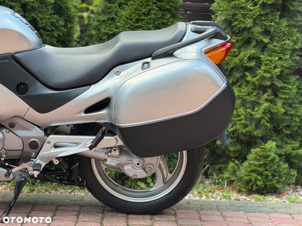 Honda Deauville - 20