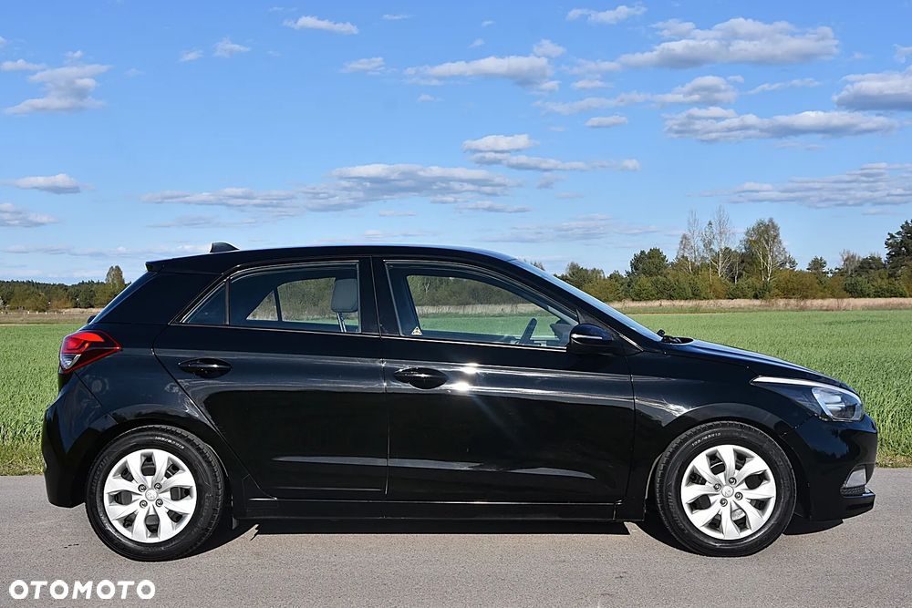 Hyundai i20 1.25 Classic + - 9