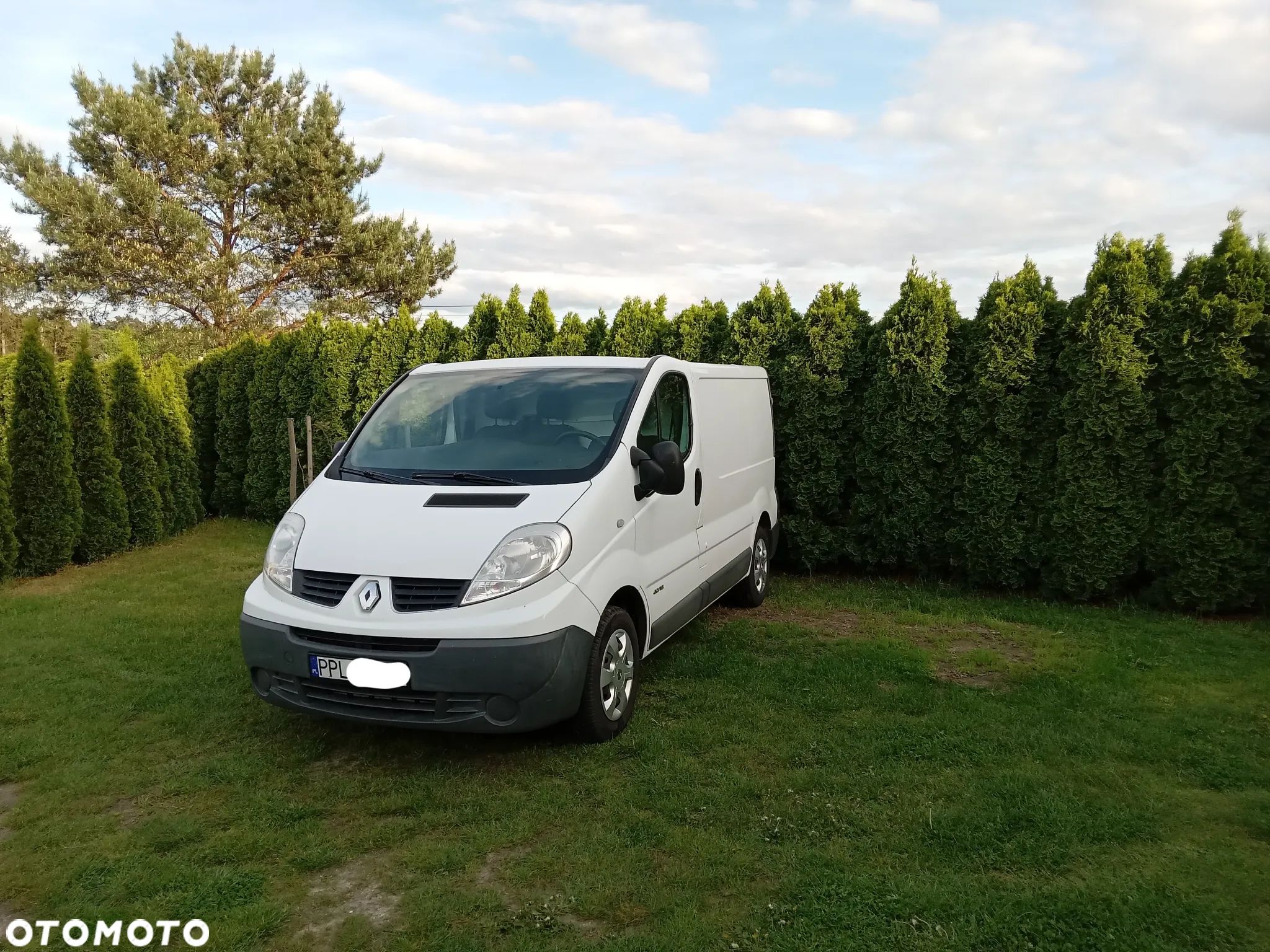 Renault Trafic - 1