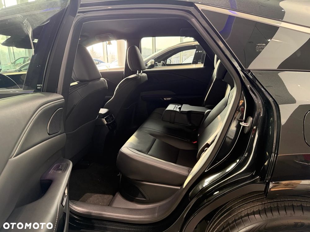 Lexus RX 450h+ Prestige - 6