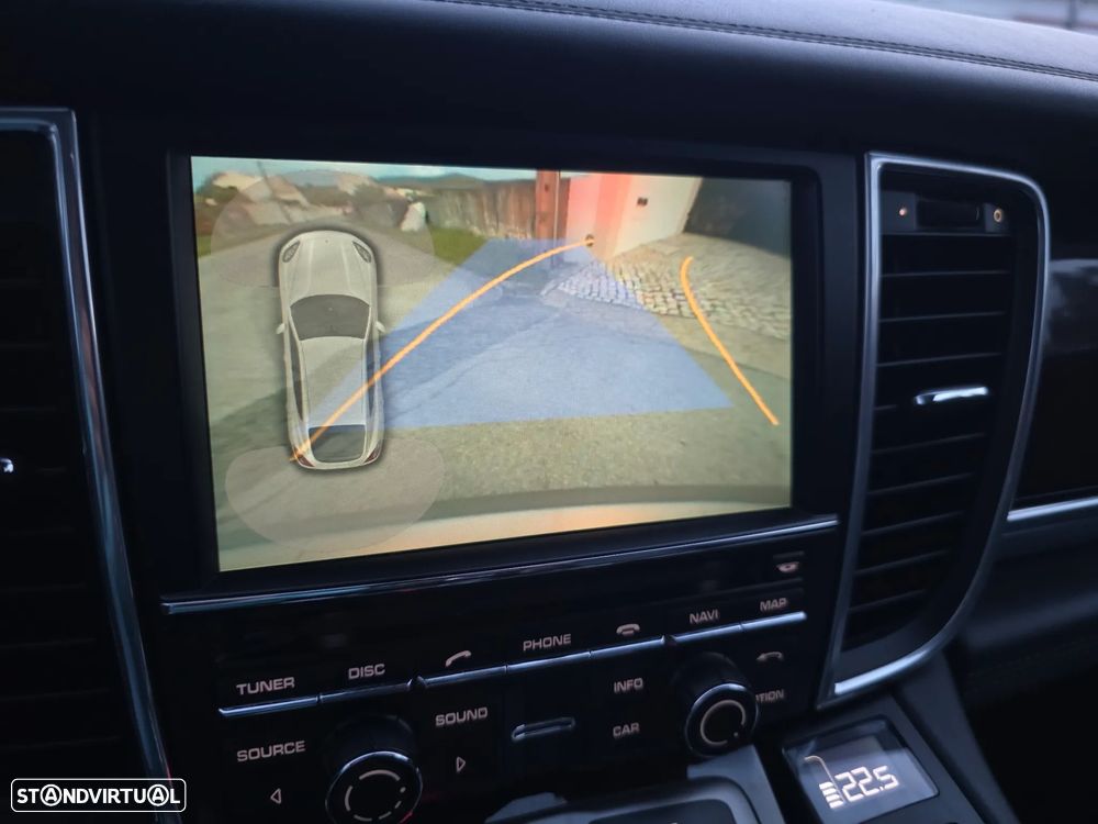 Porsche Panamera 4S PDK - 21
