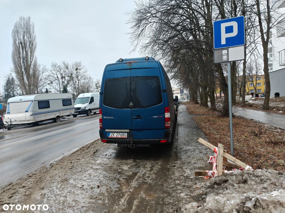 Mercedes-Benz Sprinter - 6