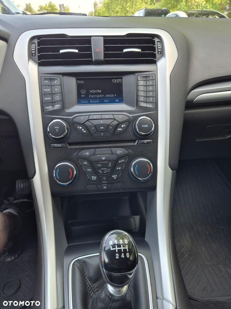 Ford Mondeo 1.5 EcoBoost Trend - 12