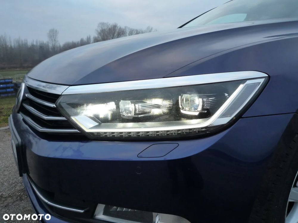 Volkswagen Passat 2.0 TDI SCR Comfortline - 28