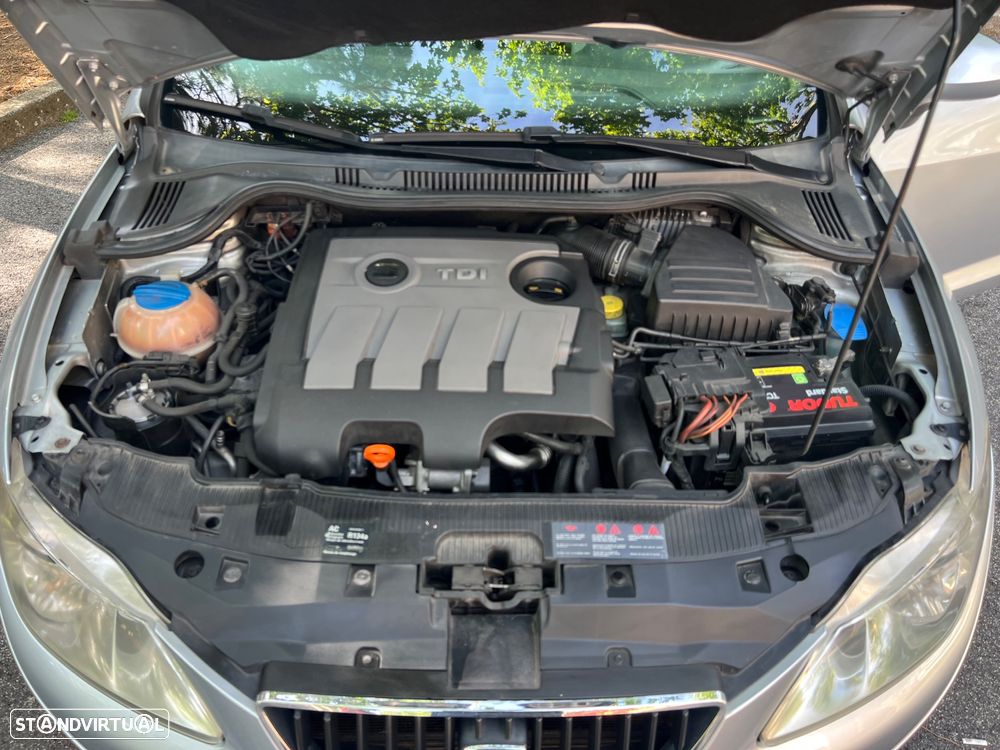 SEAT Ibiza 1.6 TDI 25 Anos DPF - 11