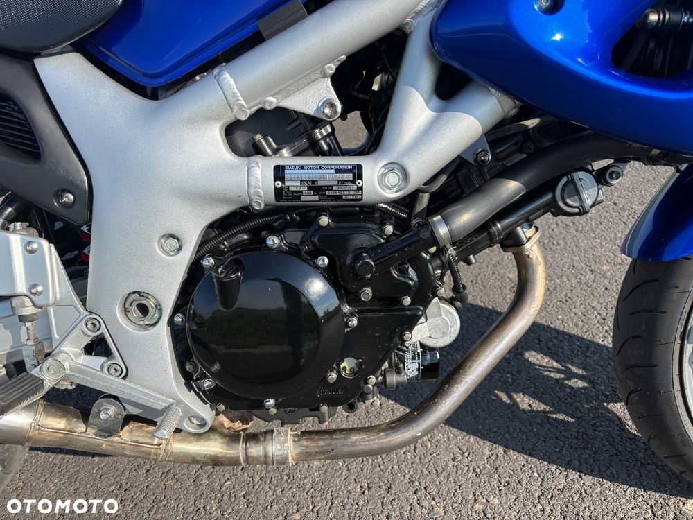 Suzuki SV - 24