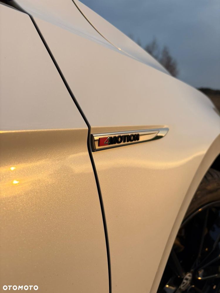 Volkswagen Passat - 6