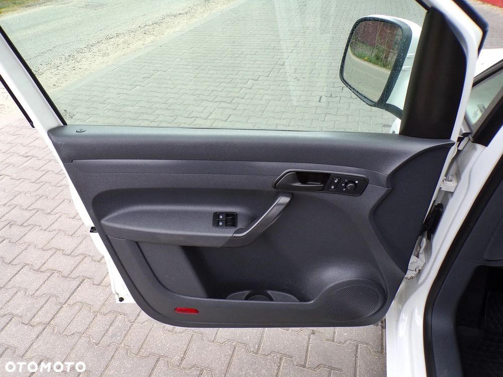 Volkswagen CADDY - 18