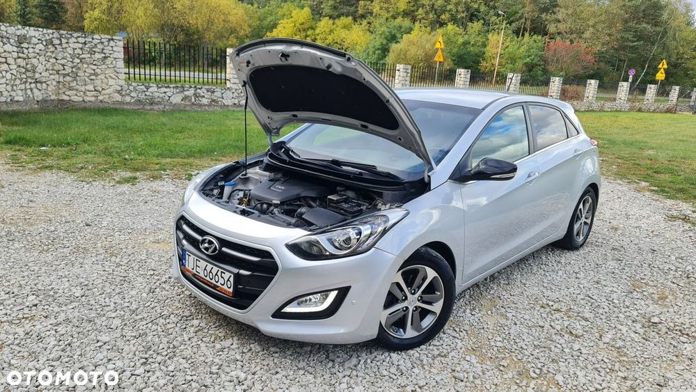 Hyundai i30 1.6 Automatik Style - 30