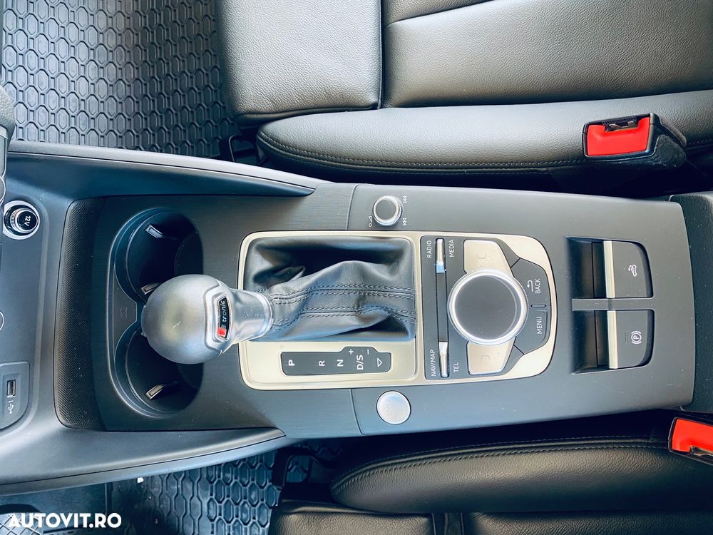 Audi A3 2.0 TDI S tronic sport - 4