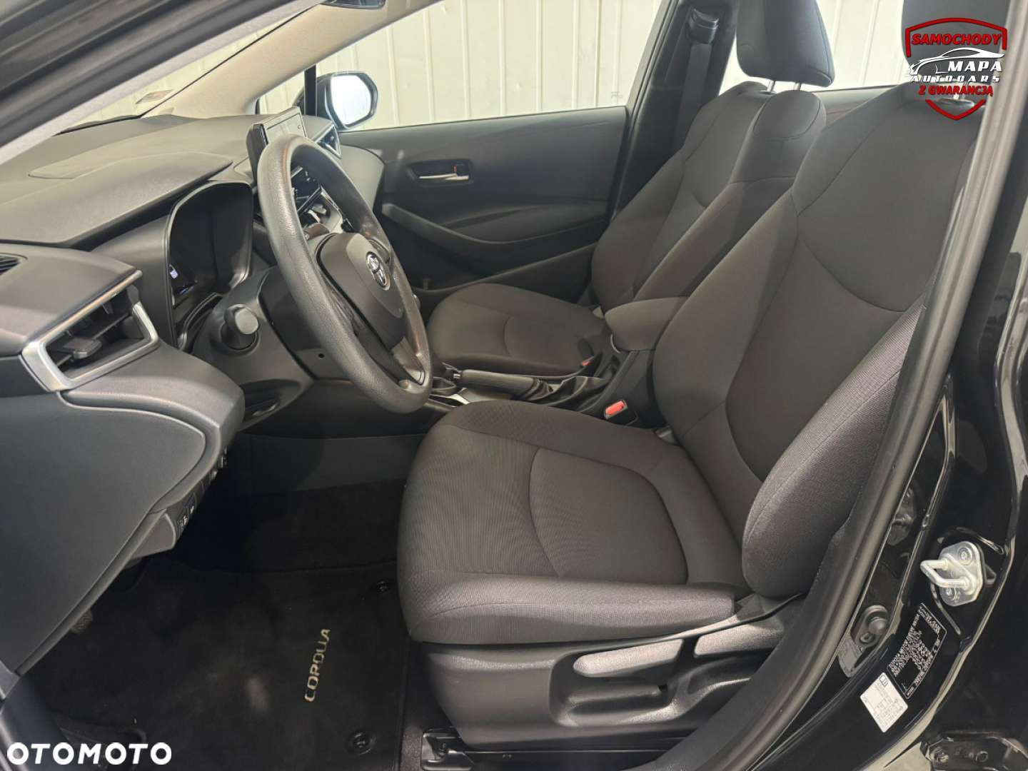 Toyota Corolla - 27