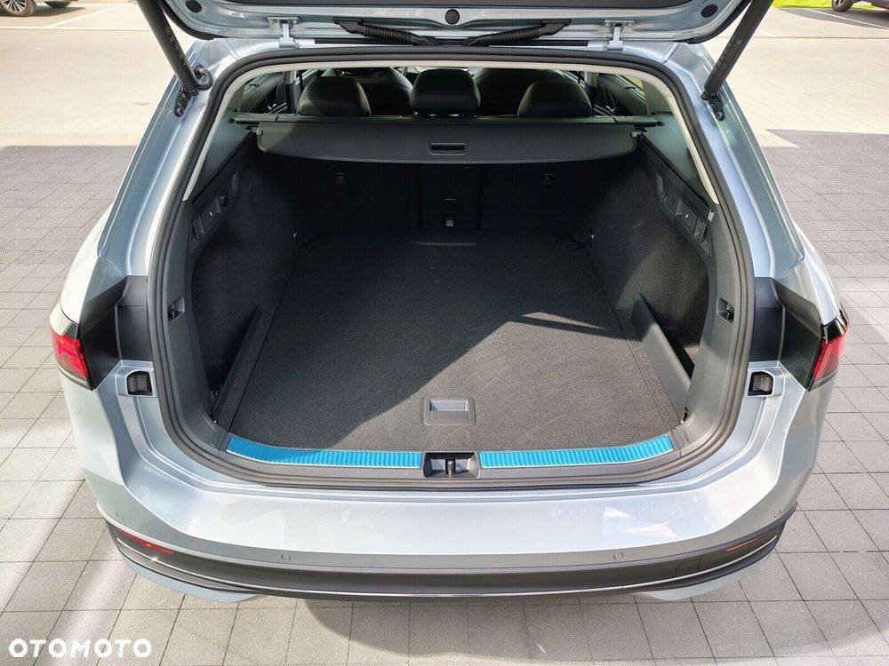 Volkswagen Passat Variant - 5