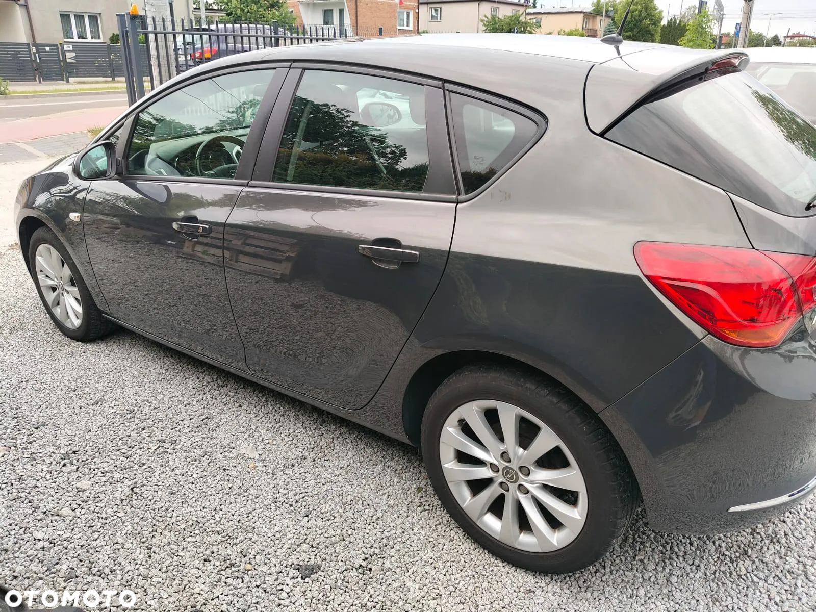 Opel Astra GTC 1.4 Turbo - 7