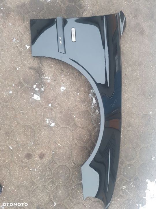 BŁOTNIK PRZÓD PRAWY LUB LEWY BMW E39 BLACKSAPHIRE - 1