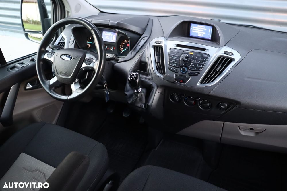 Ford Tourneo Custom 320 L2H1 VA Shuttle Titanium X - 5