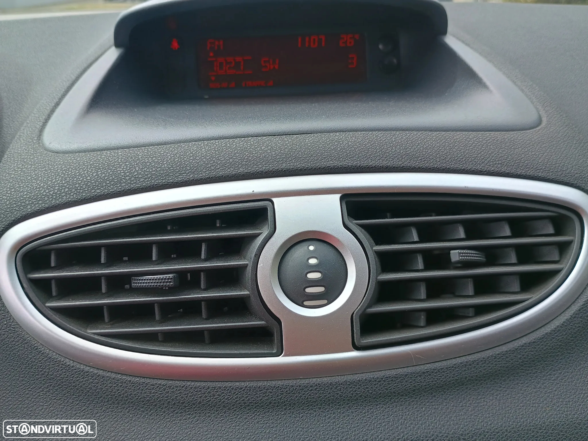 Renault Clio 1.5 dCi Business - 16