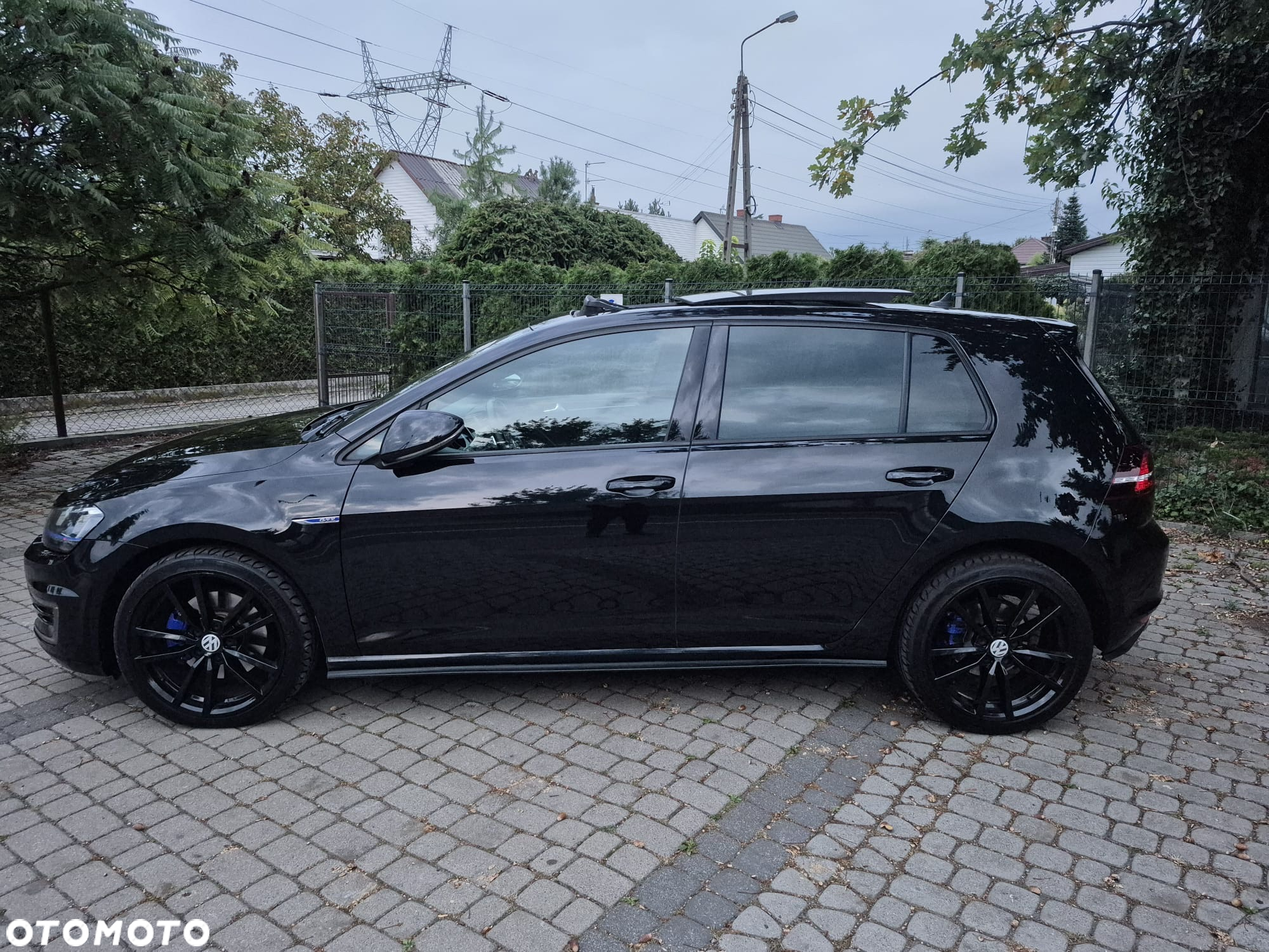 Volkswagen Golf - 2