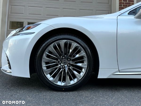 Lexus LS 500 Omotenashi AWD - 3