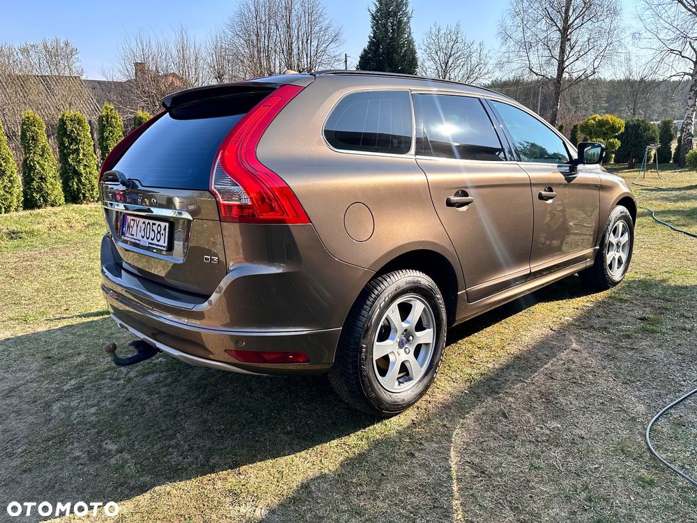 Volvo XC 60 D3 Momentum - 3