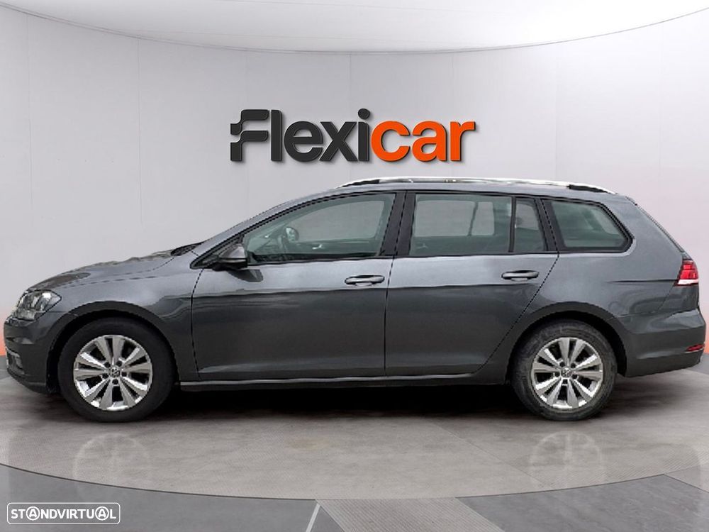 VW Golf Variant 1.6 TDi Confortline DSG - 4
