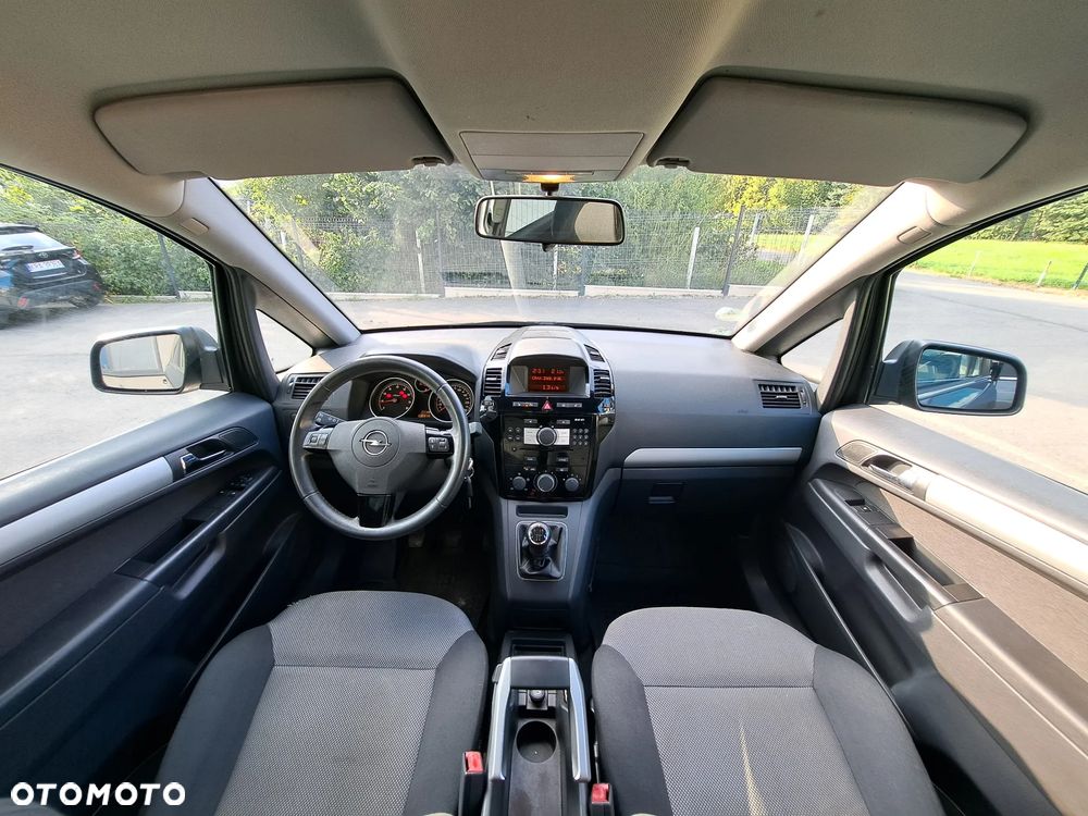 Opel Zafira 1.6 ECOFLEX Edition 111 Jahre - 23