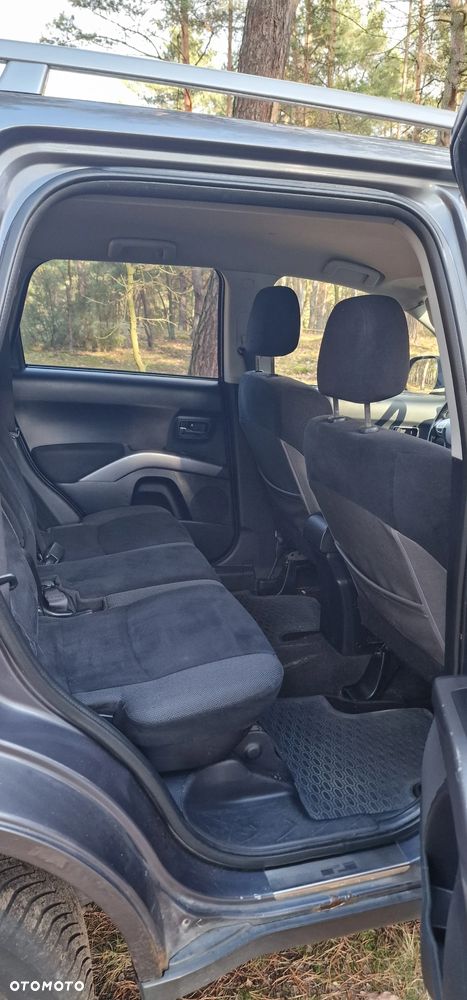 Mitsubishi Outlander 2.0 DID Intense + - 8