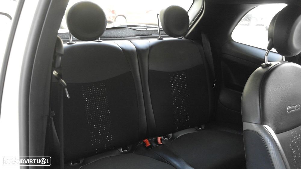 Fiat 500 1.0 Hybrid Sport — fotografia 16