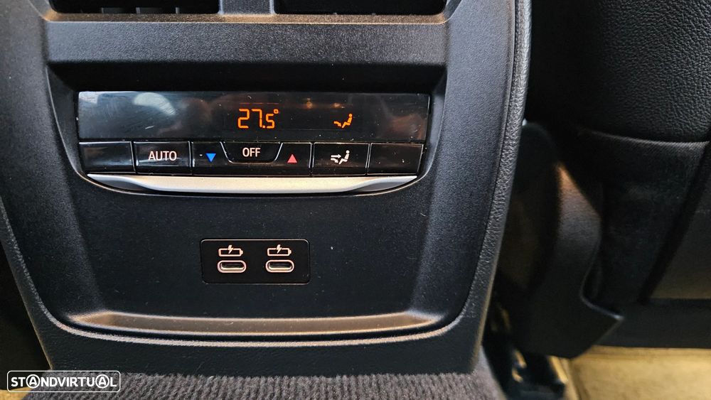 BMW 330 e Touring Line Sport Auto - 16