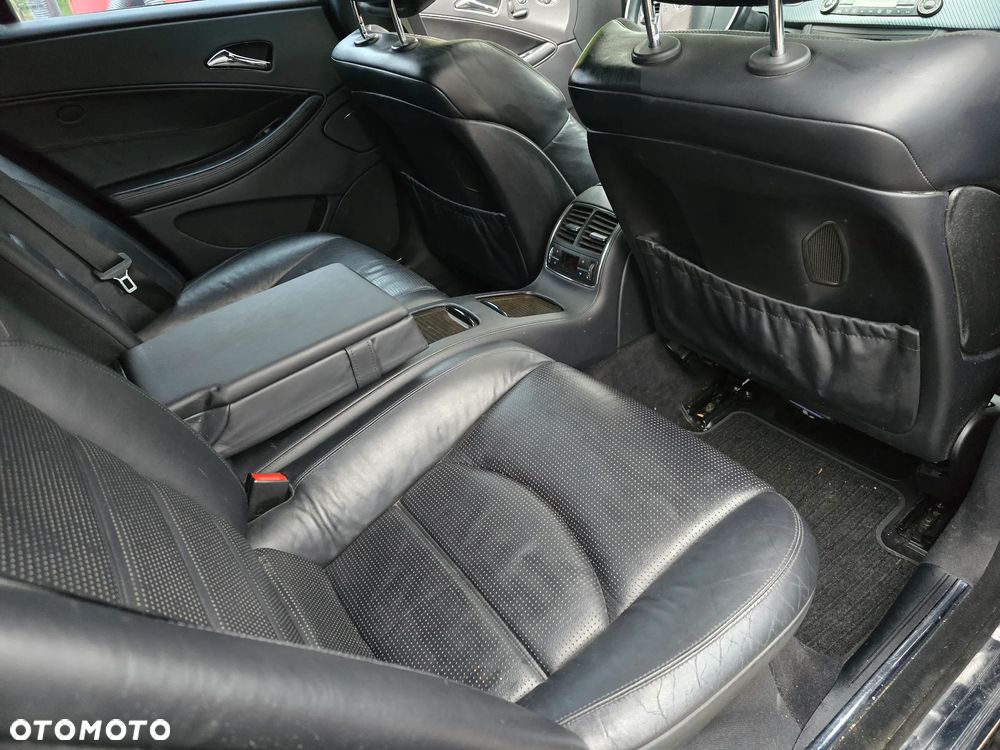 Mercedes-Benz CLS 63 AMG 7G-TRONIC - 13