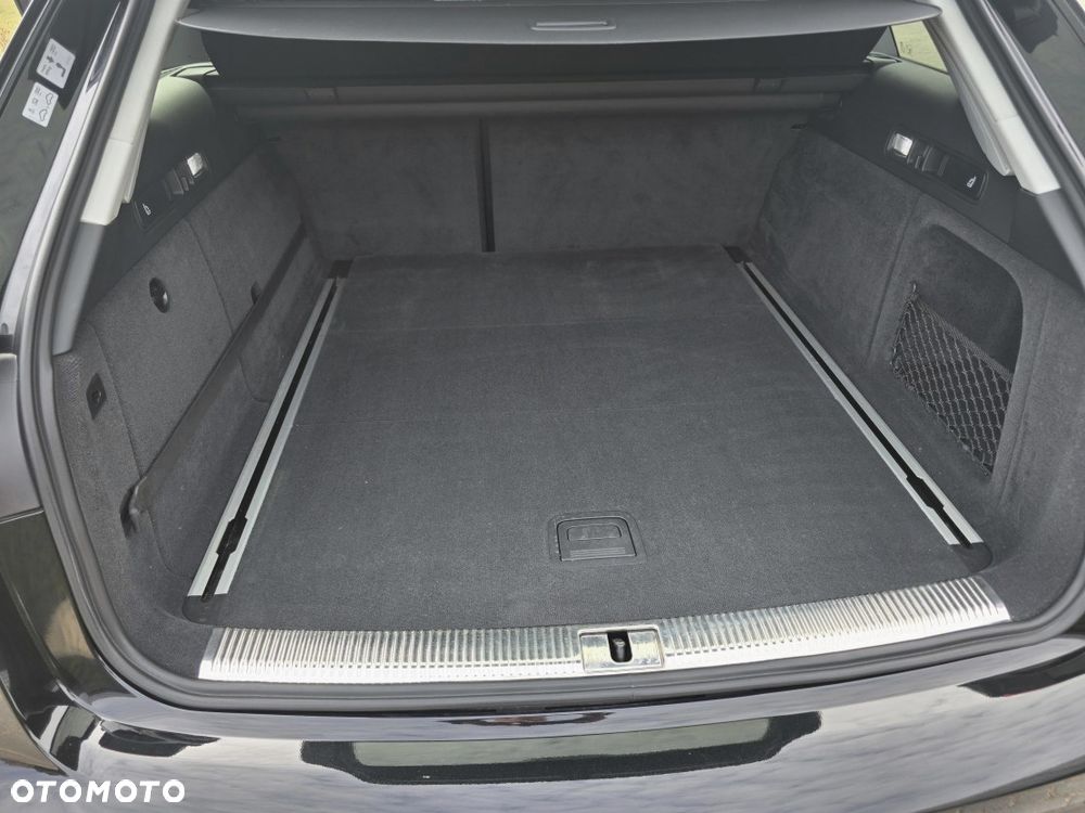 Audi A6 Avant 2.0 TDI Ultra S tronic - 13