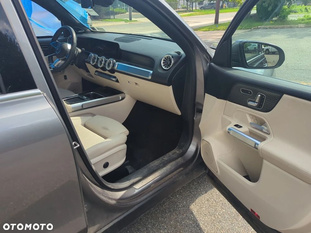 Mercedes-Benz GLB 250 4Matic 8G-DCT Progressive Advanced - 16