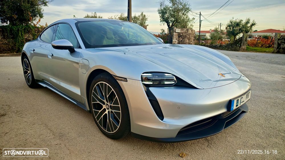 Porsche Taycan Standard - 20