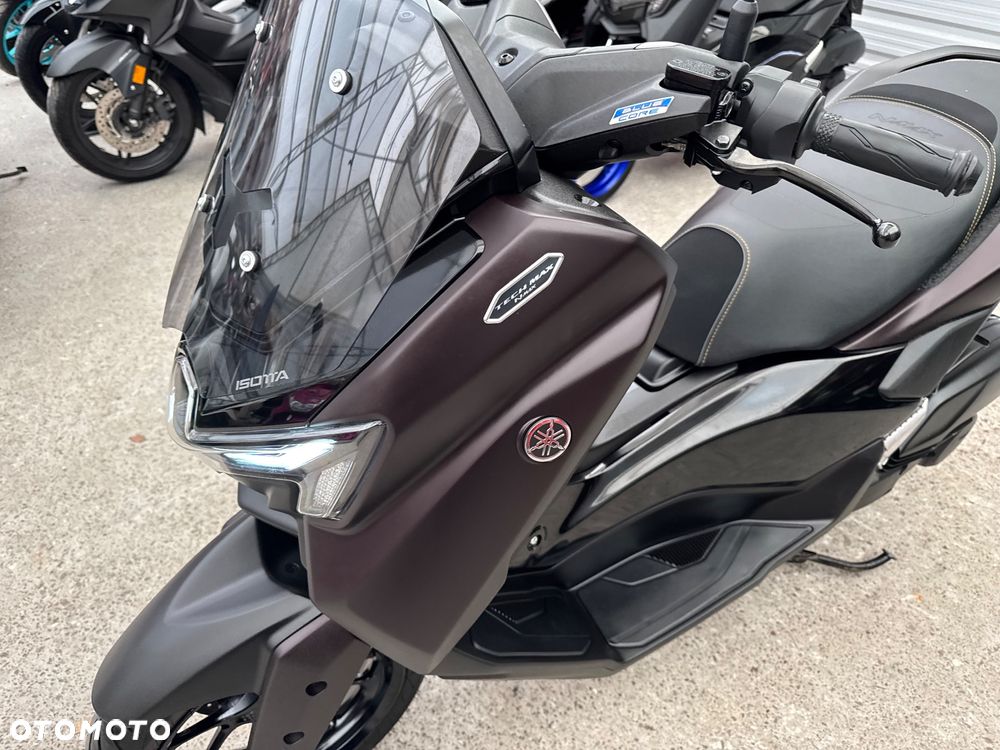 Yamaha NMAX - 18