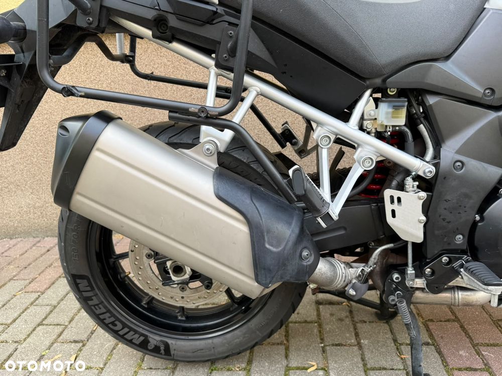 Suzuki DL - 35