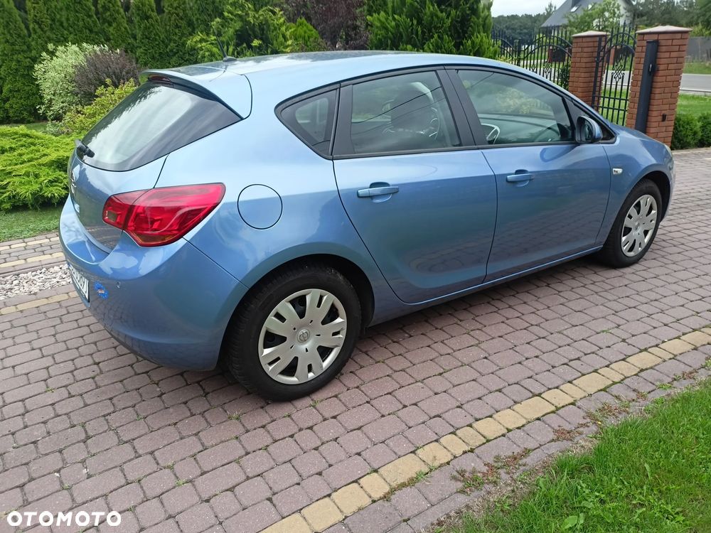 Opel Astra 1.4 Turbo - 5