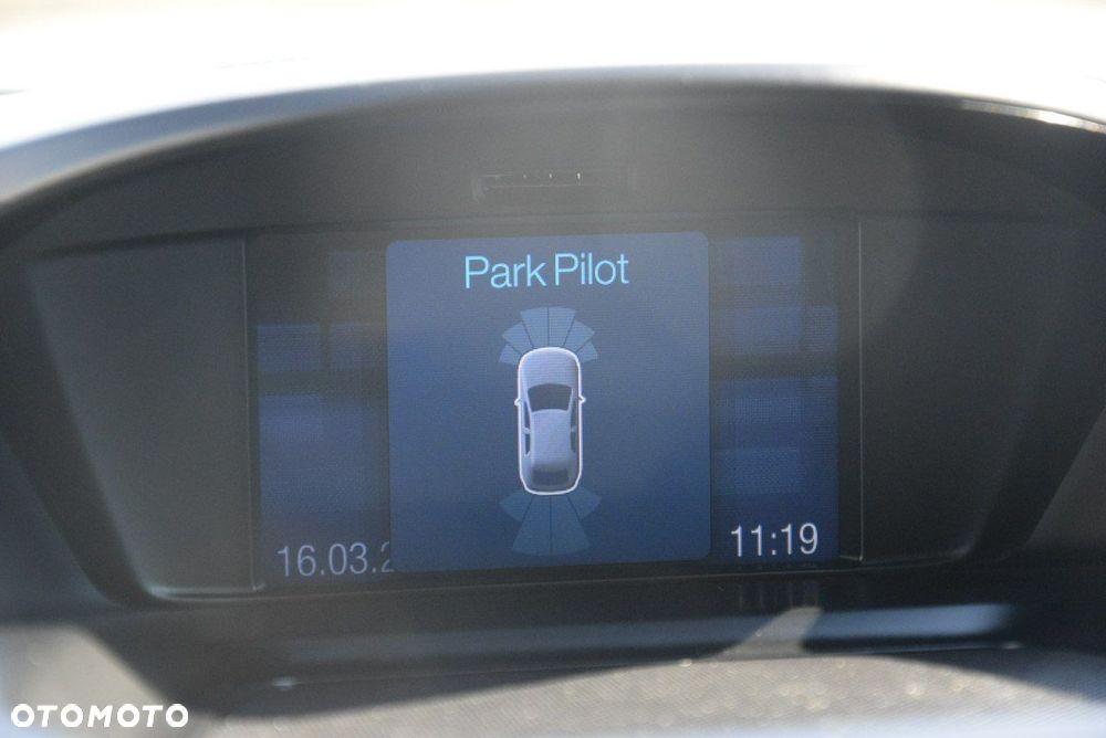 Ford Kuga 2.0 TDCi 4WD Titanium - 34