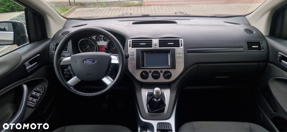 Ford Kuga - 6