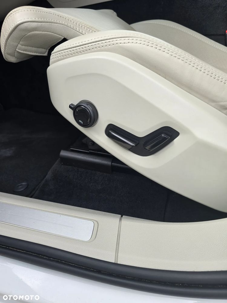 Volvo XC 60 - 14