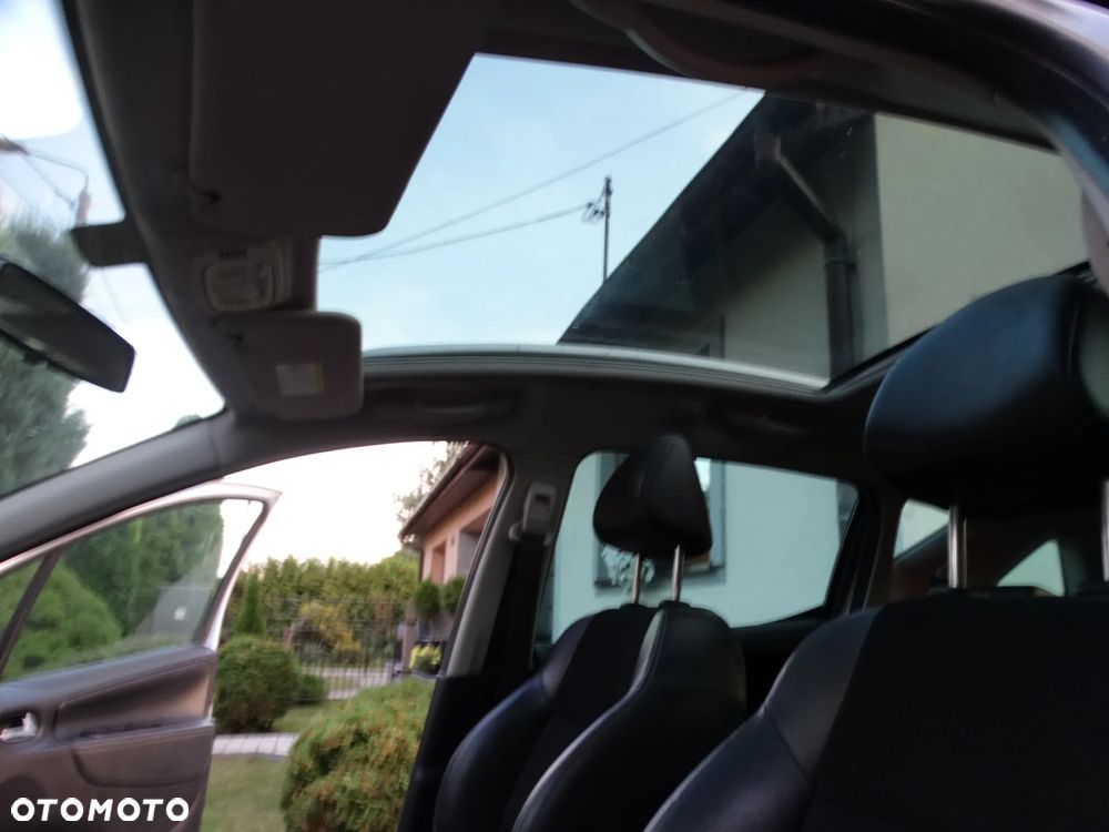 Peugeot 207 1.6 VTi Premium - 13