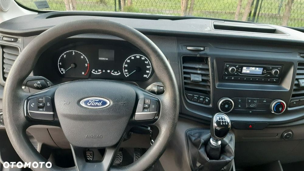 Ford Transit - 22