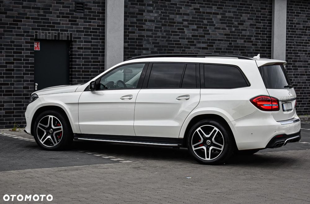 Mercedes-Benz GLS 350 d 4Matic 9G-TRONIC Exclusive - 36