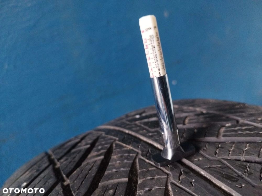 OPONY ZIMA GOODYEAR ULTRAGRIP 8 M+S MO 245/45 R18 100Y - 7