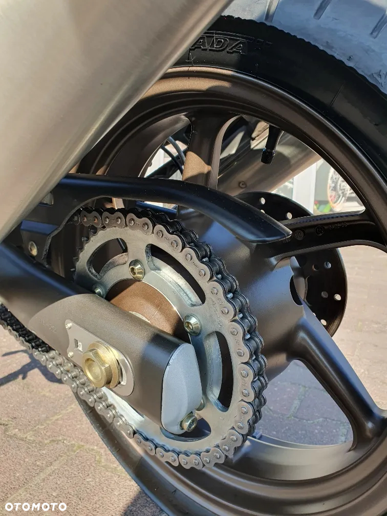 Cagiva Raptor - 12