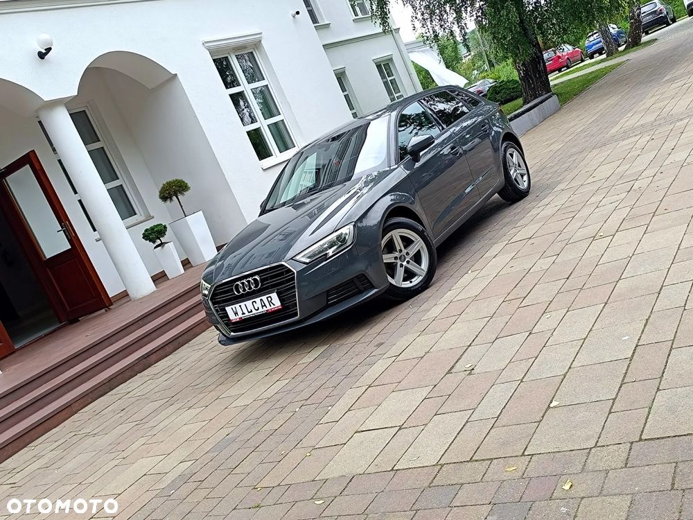 Audi A3 - 40