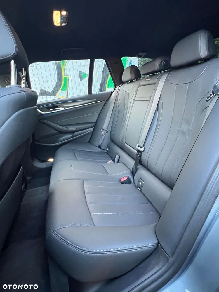 BMW Seria 5 530e iPerformance xDrive M Sport sport - 14