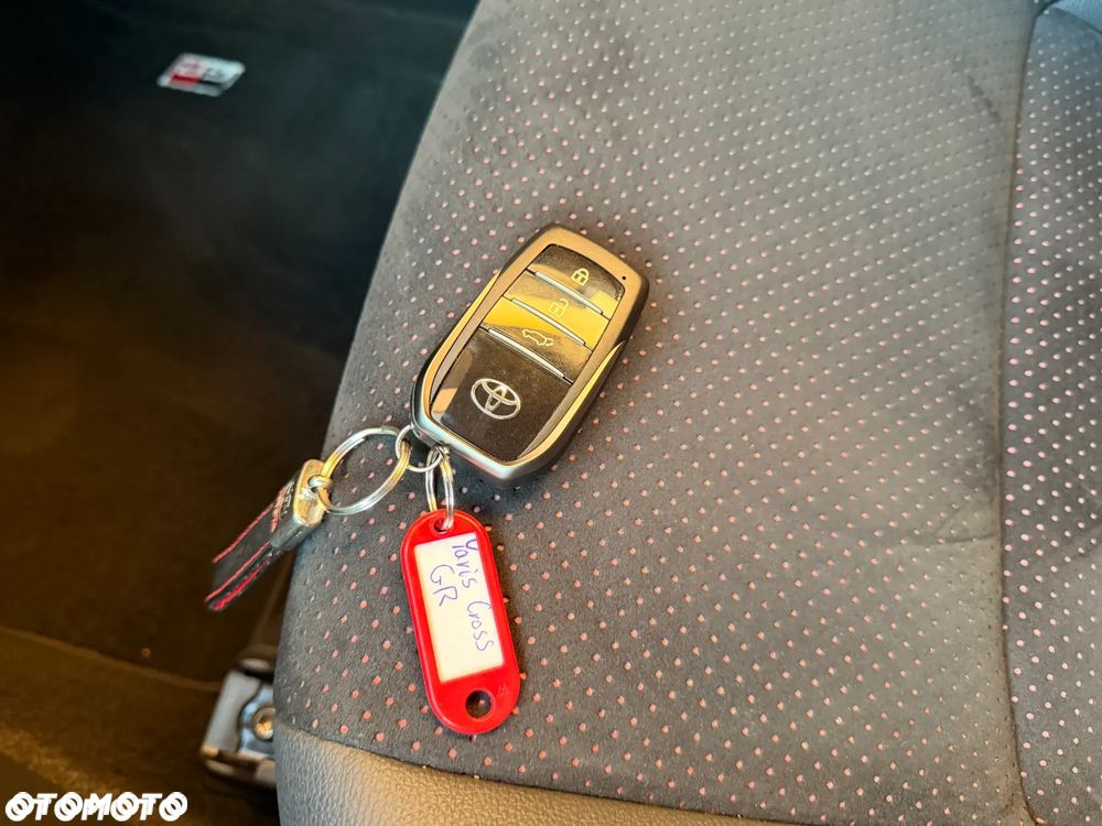 Toyota Yaris Cross 130 1.5 VVT-i GR Sport - 31