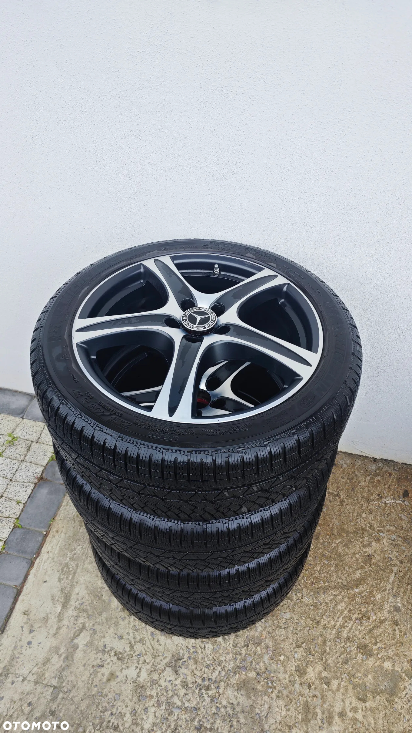 Mercedes-Benz GLA 220 4-Matic Urban - 37