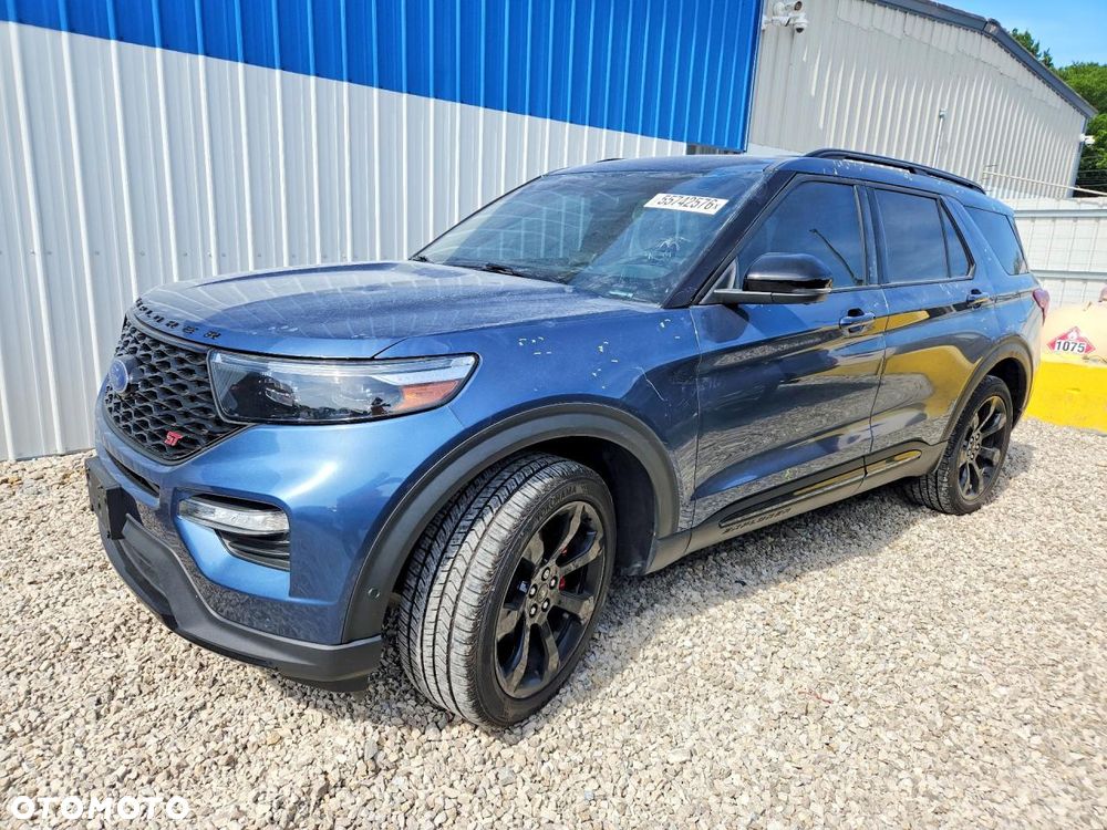 Ford Explorer - 2
